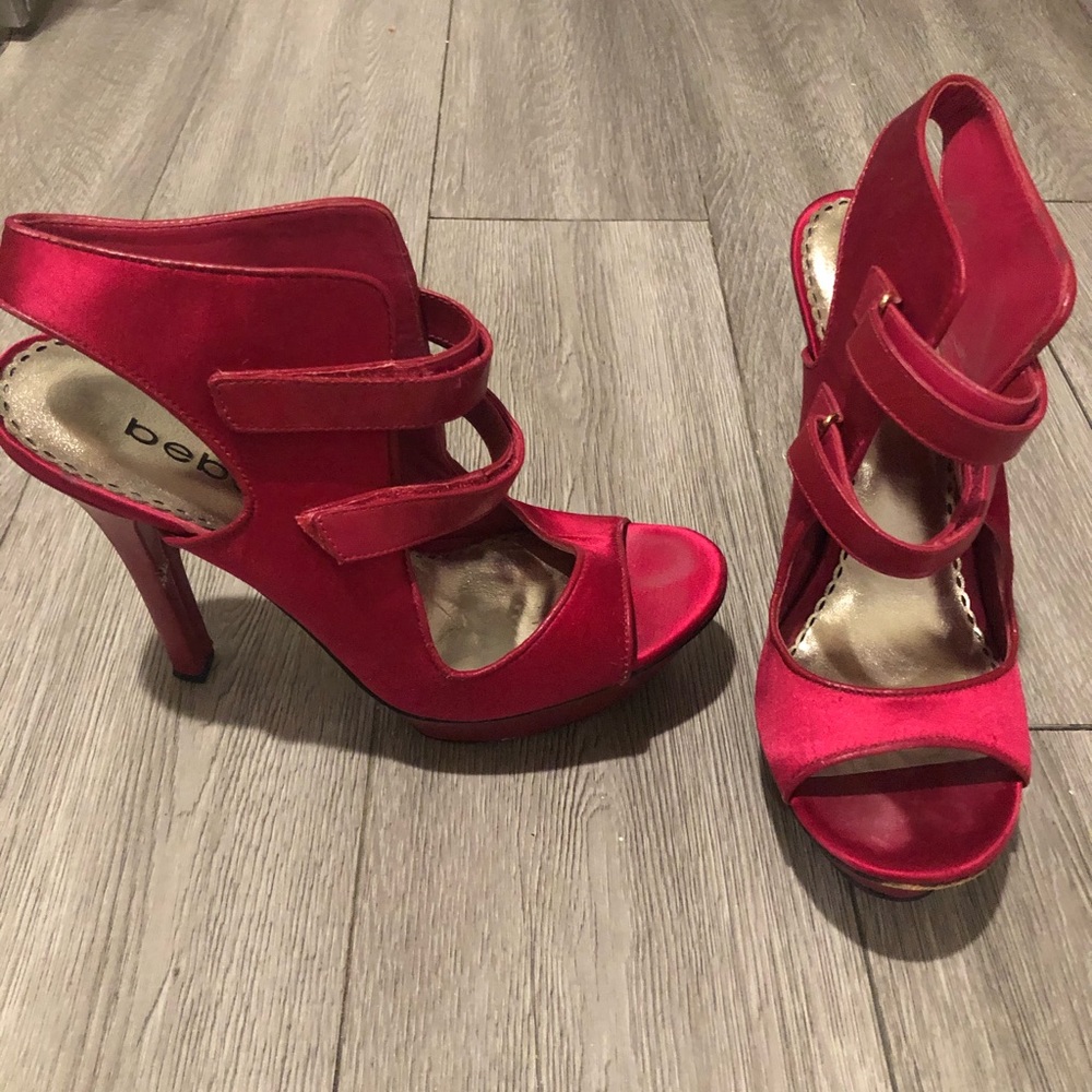 Bebe Fuschia Heels